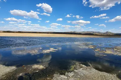 Lake Magadi soda flats. Photo: Kenenock, CC BY-SA 4.0